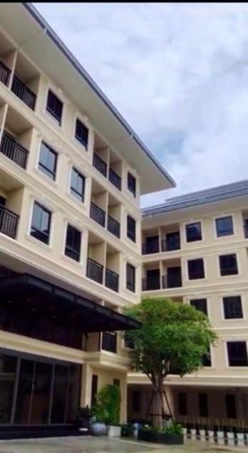 Baan Thanakul Residences Samut Prakan Exterior foto